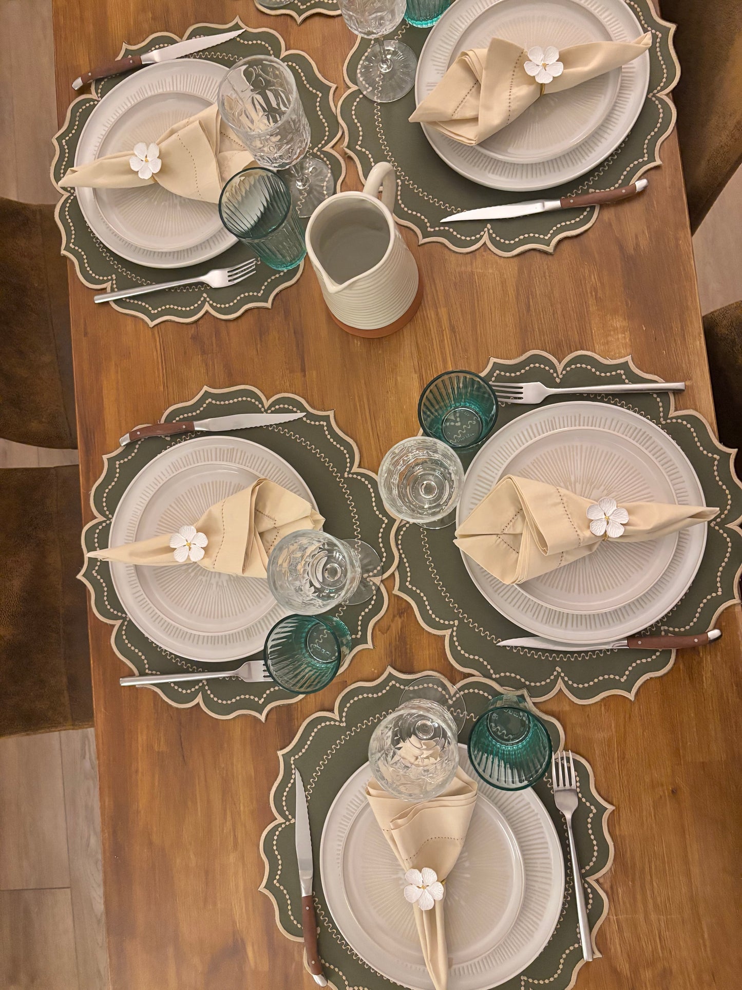 Elegant Flower Napkin Ring